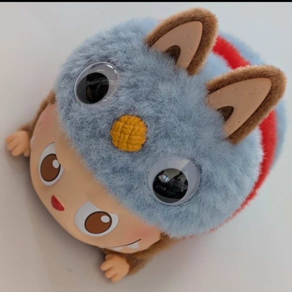 Pop Mart Labubu The Monsters 1:00AM Crawling Time